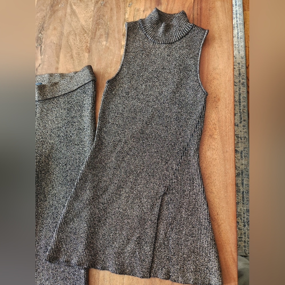 House Of Harlow 1960 Knit Set Sleeveless Mock Tunic & Flare Pants Blk & Gold S - Picture 5 of 16